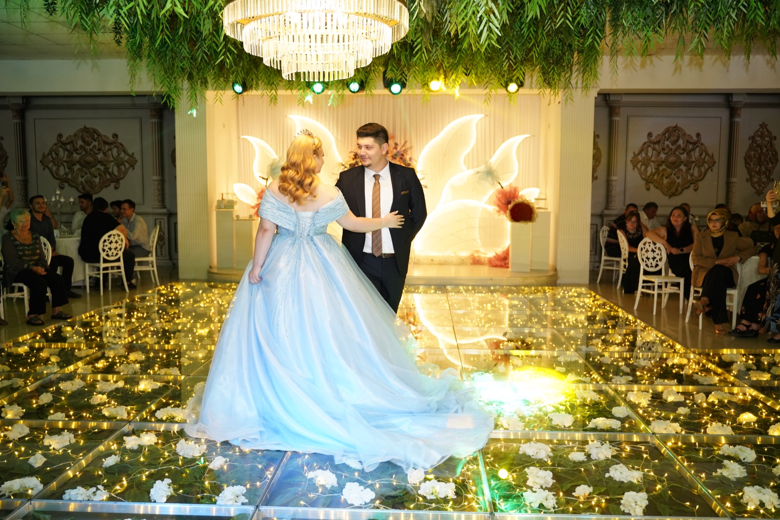 İlk Dansımız